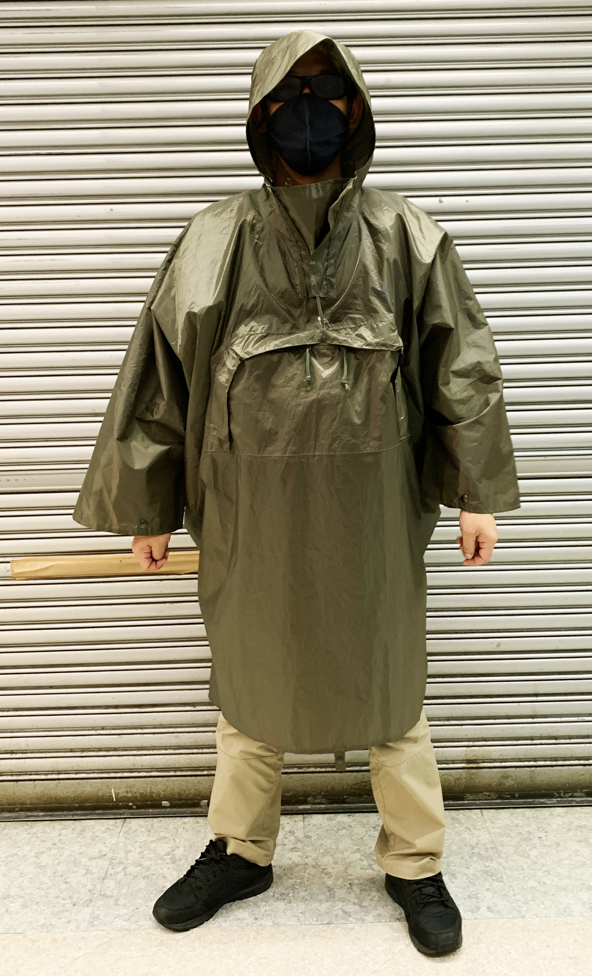 タスマニアンタイガーのタクティカルなタック ポンチョ: タスマニアン