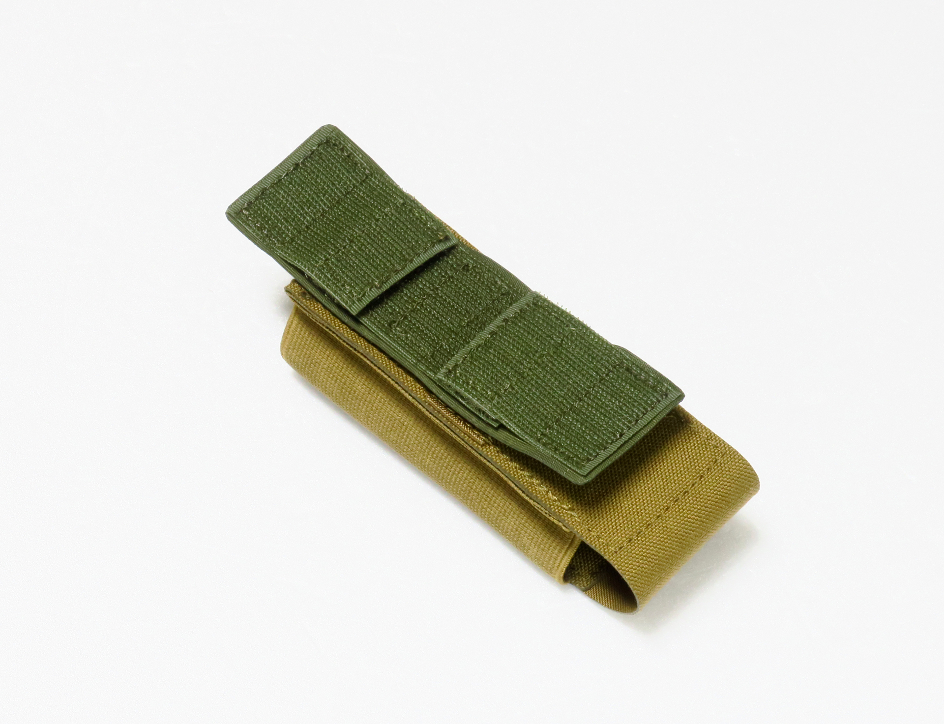 インスタ360をEDCツールポーチにセットアップ: タスマニアンタイガー